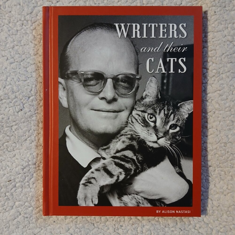 Book Hardcover  " Writers and Their Cats" EUC
